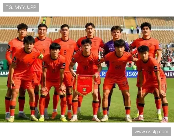 泰山队夺得中超双冠荣耀,表现稳健引发广泛关注 泰山队夺得中超双冠荣耀,表现稳健引发广泛关注