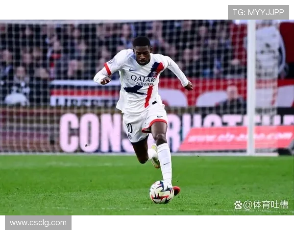 拉菲尼亚vs登贝莱：稳定性与爆发力对比分析